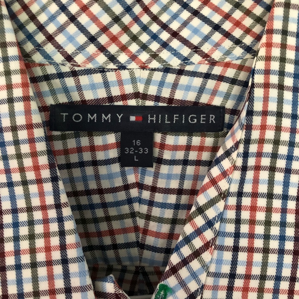 Tommy Hilfinger size L button down